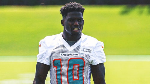NEXT Trending Image: Dolphins' Tyreek Hill agrees to three-year, $90 million restructured deal
