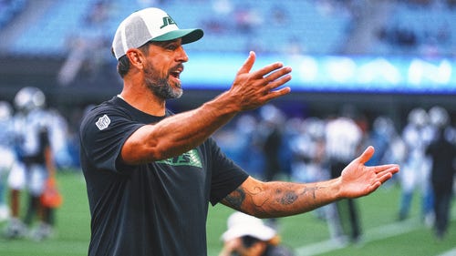 AARON RODGERS Trending Image: Agent claims Jets in 'complete disarray,' citing Aaron Rodgers' outsized influence