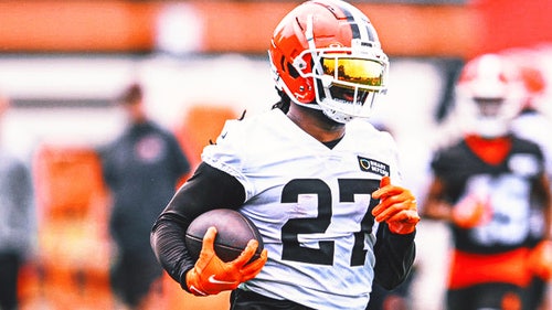 NFL Trending Image: D'Onta Foreman out of hospital, with Browns after hard hit in practice