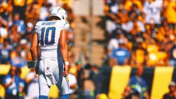 Report: Chargers QB Justin Herbert has high ankle sprain after leaving game Sunday