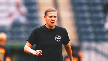 Christine Sinclair, world’s top international goalscorer, announces retirement