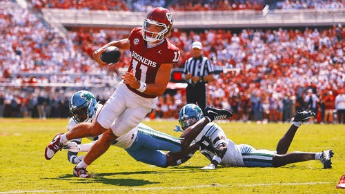 COLLEGE FOOTBALL Trending Image: Jackson Arnold totals 3 TDs as No. 15 Oklahoma tops Tulane 34-19