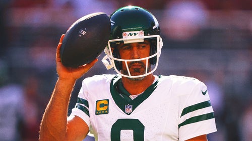 TENNESSEE TITANS Trending Image: Aaron Rodgers has familiar request for Jets: 'Stay relaxed'