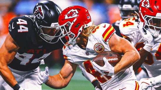 Chiefs' Carson Steele shines in first start as family watches from sister’s wedding