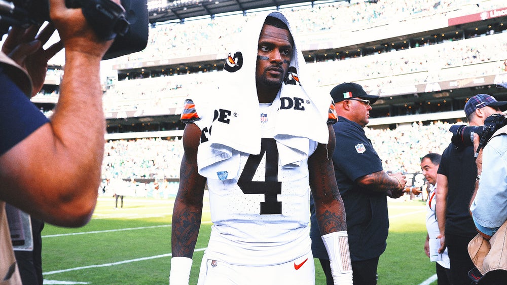 Browns coach Kevin Stefanski stands by QB Deshaun Watson as struggles continue