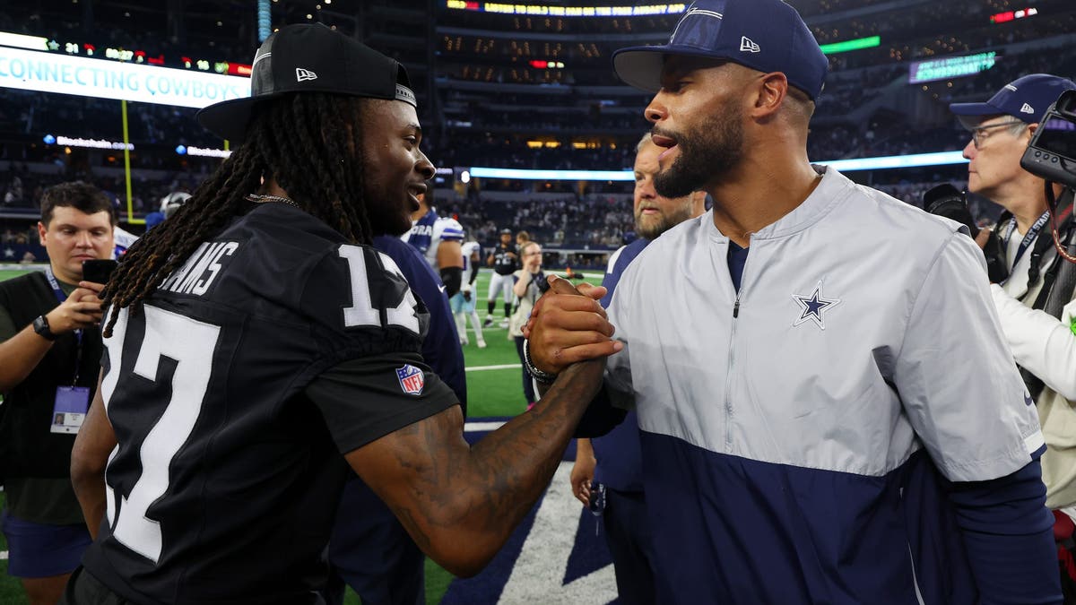 Could Davante Adams and Dak Prescott team-up in Dallas? (Photo by Richard Rodriguez/Getty Images)