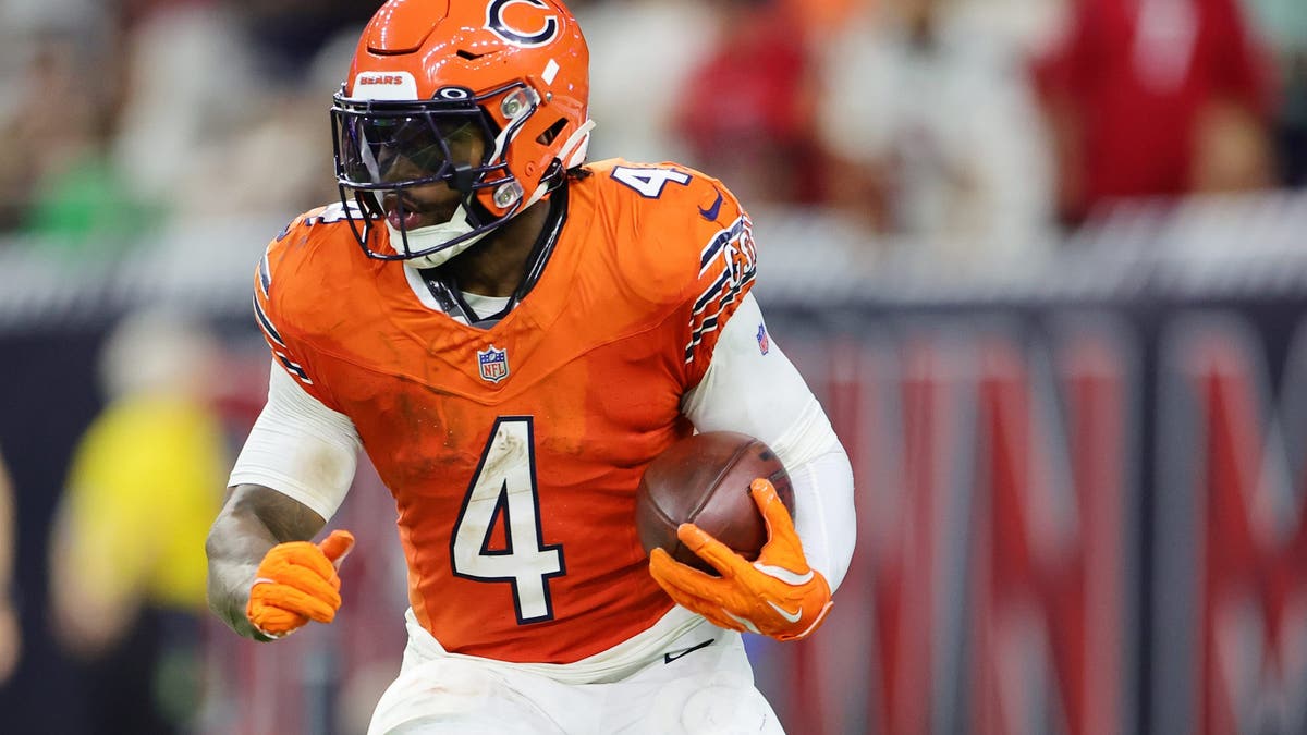 The Bears are hoping for more big plays from free-agent signee D'Andre Swift. (Photo by Alex Slitz/Getty Images)