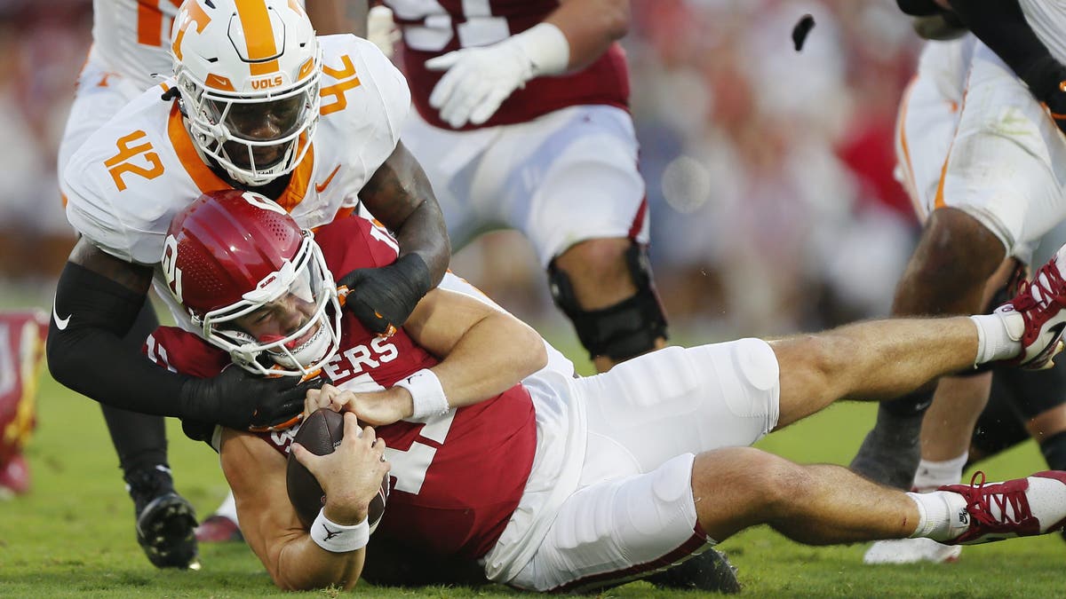 Oklahoma QB Jackson Arnold was benched after committing three turnovers in the first half of its loss to Tennessee. (Photo by Brian Bahr/Getty Images)