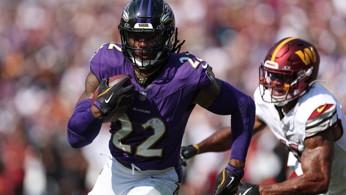 Ravens running back Derrick Henry leads the league in rushing (704 yards) and rushing touchdowns (eight) through the first six weeks. (Photo by Rob Carr/Getty Images)