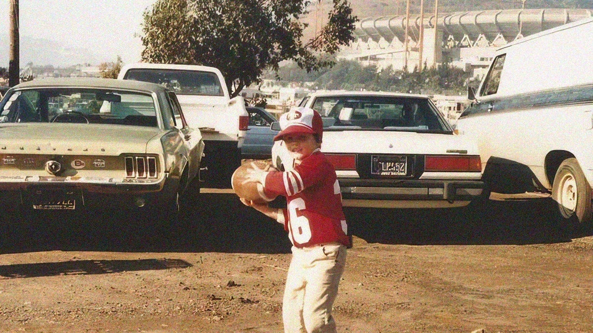 Tom Brady grew up a fan of Joe Montana and the 49ers during his childhood in San Mateo, California. <i>(Photo courtesy of Maureen Brady)</i>