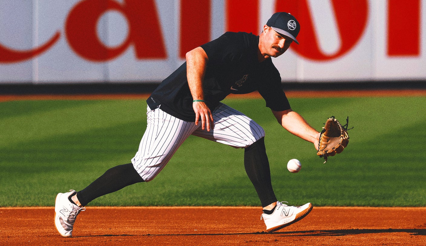 Yankees give Jon Berti professional debut at first base vs. Royals in ALDS Game 2