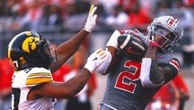 NEXT Trending Image: No. 3 Ohio State sputters in the first half before blowing out Iowa 35-7