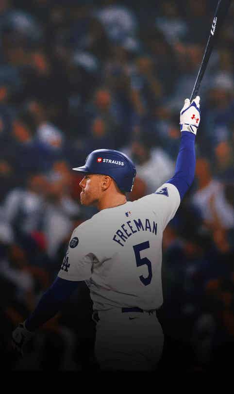 Freddie Freeman homers in record-breaking 6th straight World Series game