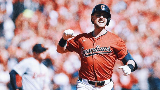 Lane Thomas hits 3-run homer to lead Guardians to 7-0 win in ALDS opener