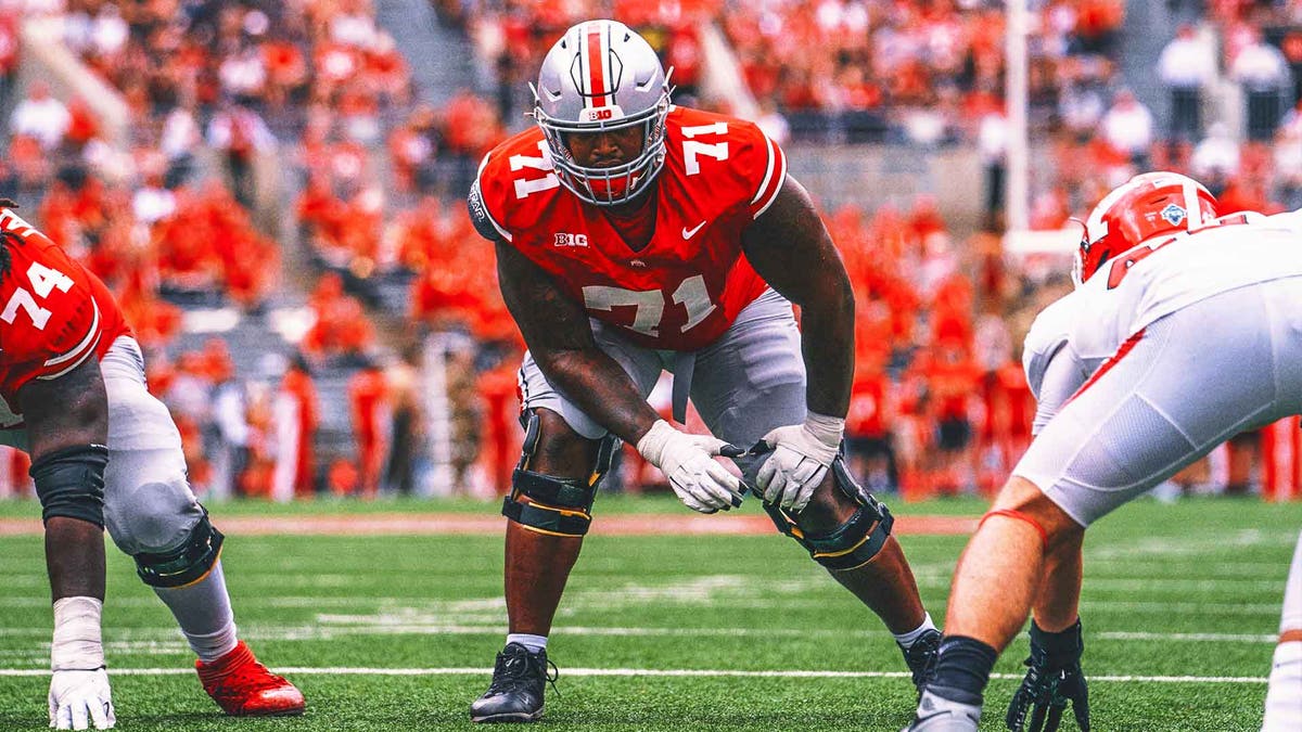 If teams are satisfied with Josh Simmons' recovery from knee surgery, he’ll be a first round selection this spring. (Getty Images)