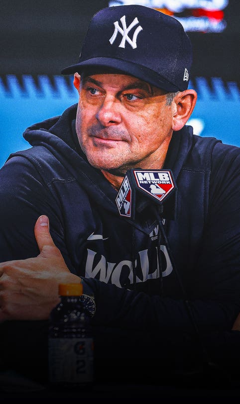 Yankees GM Brian Cashman defends manager Aaron Boone from Joe Kelly criticism