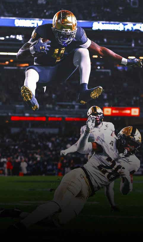 No. 6 Notre Dame hands No. 19 Army 1st loss with 49-14 romp at Yankee Stadium