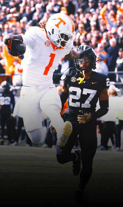 No. 8 Tennessee rallies from nightmare start to rout Vanderbilt 36-23