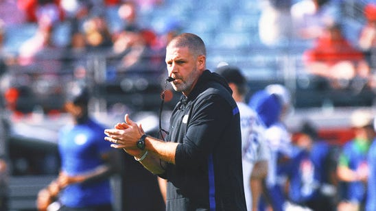 Florida coach Billy Napier to return for fourth season despite 15-18 record