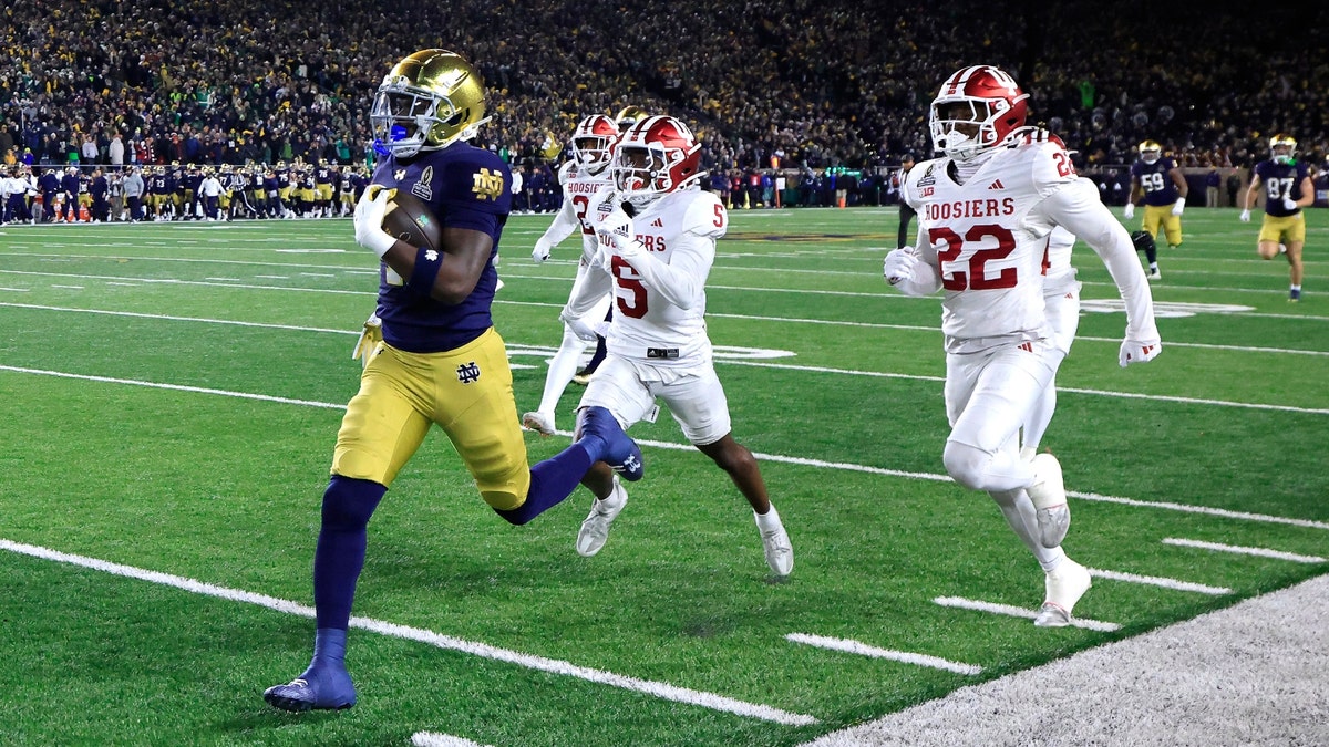 Jeremiyah Love ran for a 98-yard touchdown against Indiana last season. (Photo by Justin Casterline/Getty Images)