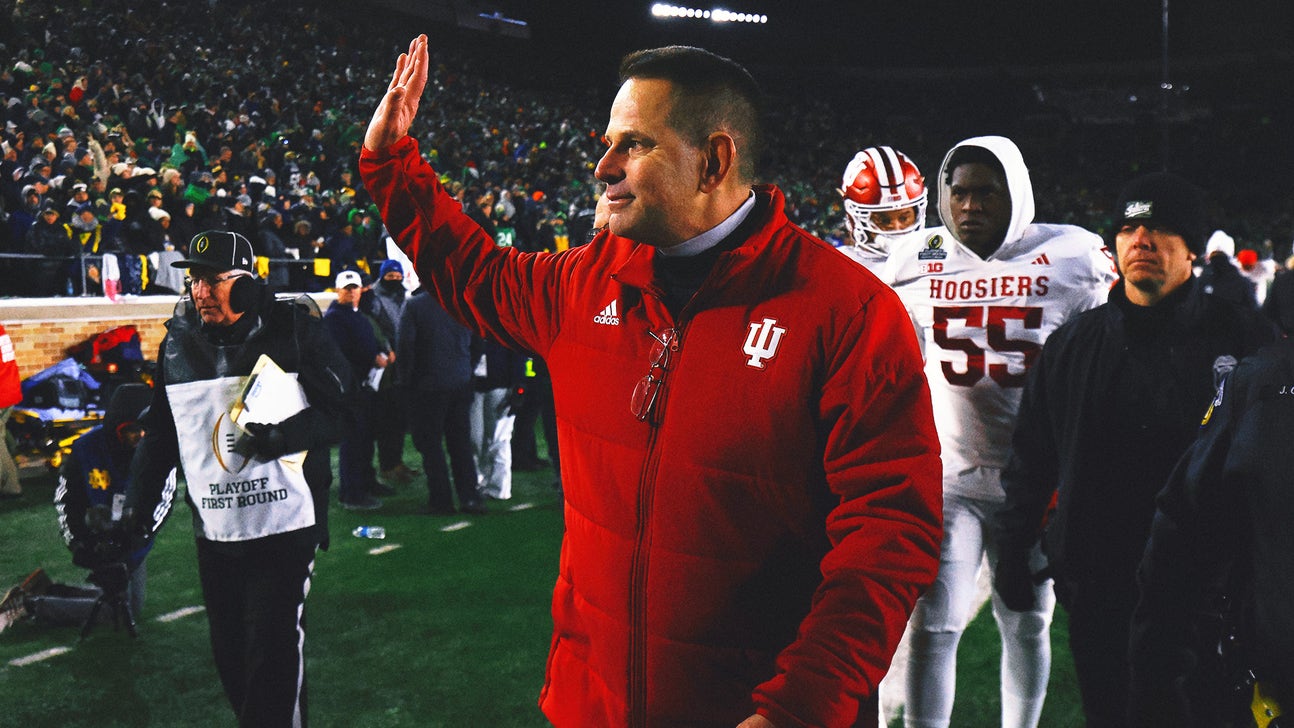 Big talk, little walk from Curt Cignetti in Hoosiers' CFP loss to Notre Dame