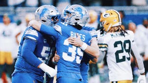 NEXT Trending Image: Lions clinch playoff spot, beating Packers 34-31 on last-second field goal