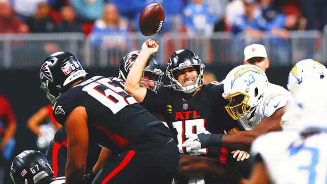 Falcons remain loyal to QB Kirk Cousins despite 4-interception game