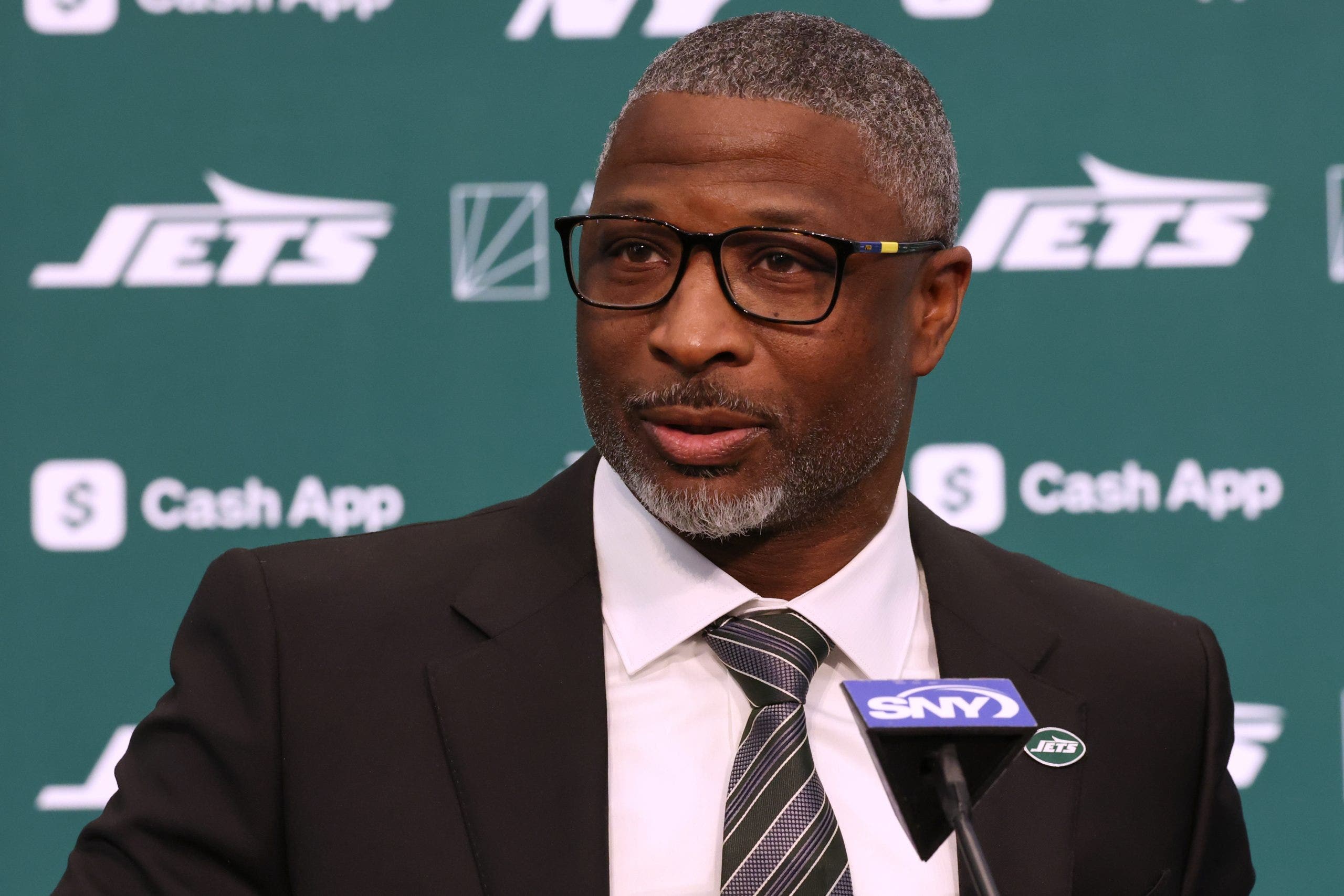 Aaron Glenn lands head coaching job with the Jets
