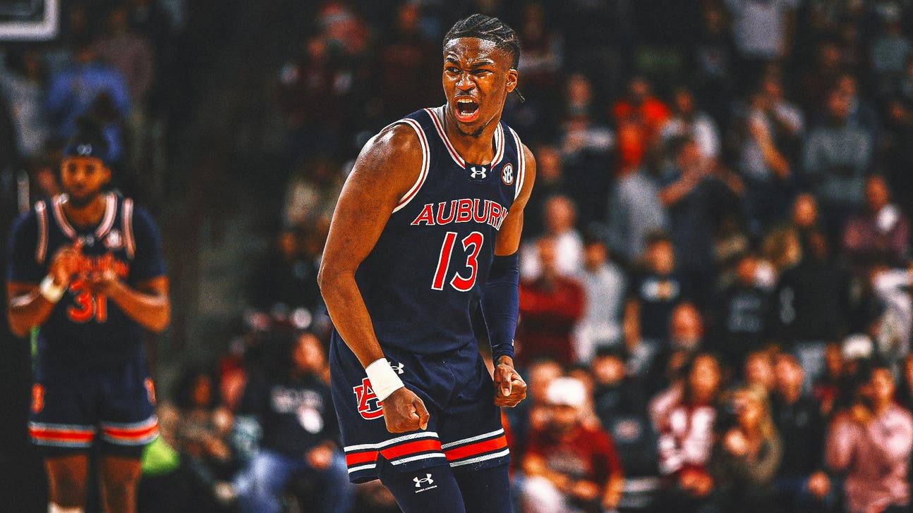 AP Top 25: Auburn rises to No. 1, Tennessee tumbles in men's poll