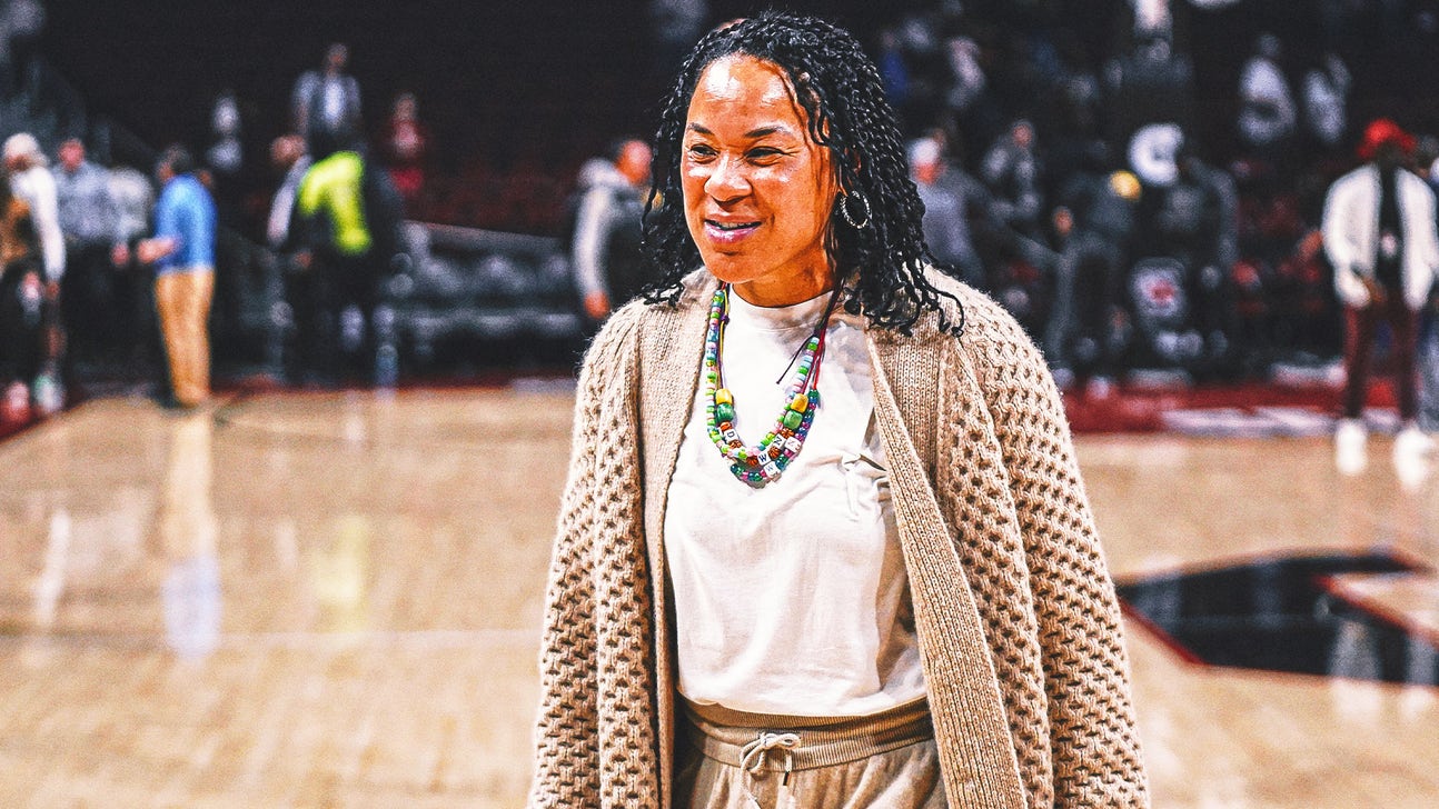 Dawn Staley's $25M extension is richest in women's college hoops history