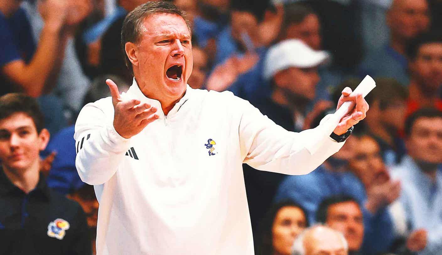 Jayhawks' Dickinson Faces Coach After Controversial Jump Ball