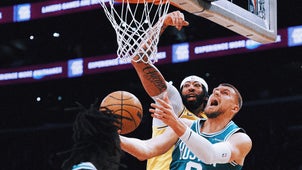 LEBRON JAMES Trending Image: Anthony Davis leads Lakers to largest regular-season victory over Celtics since 2007