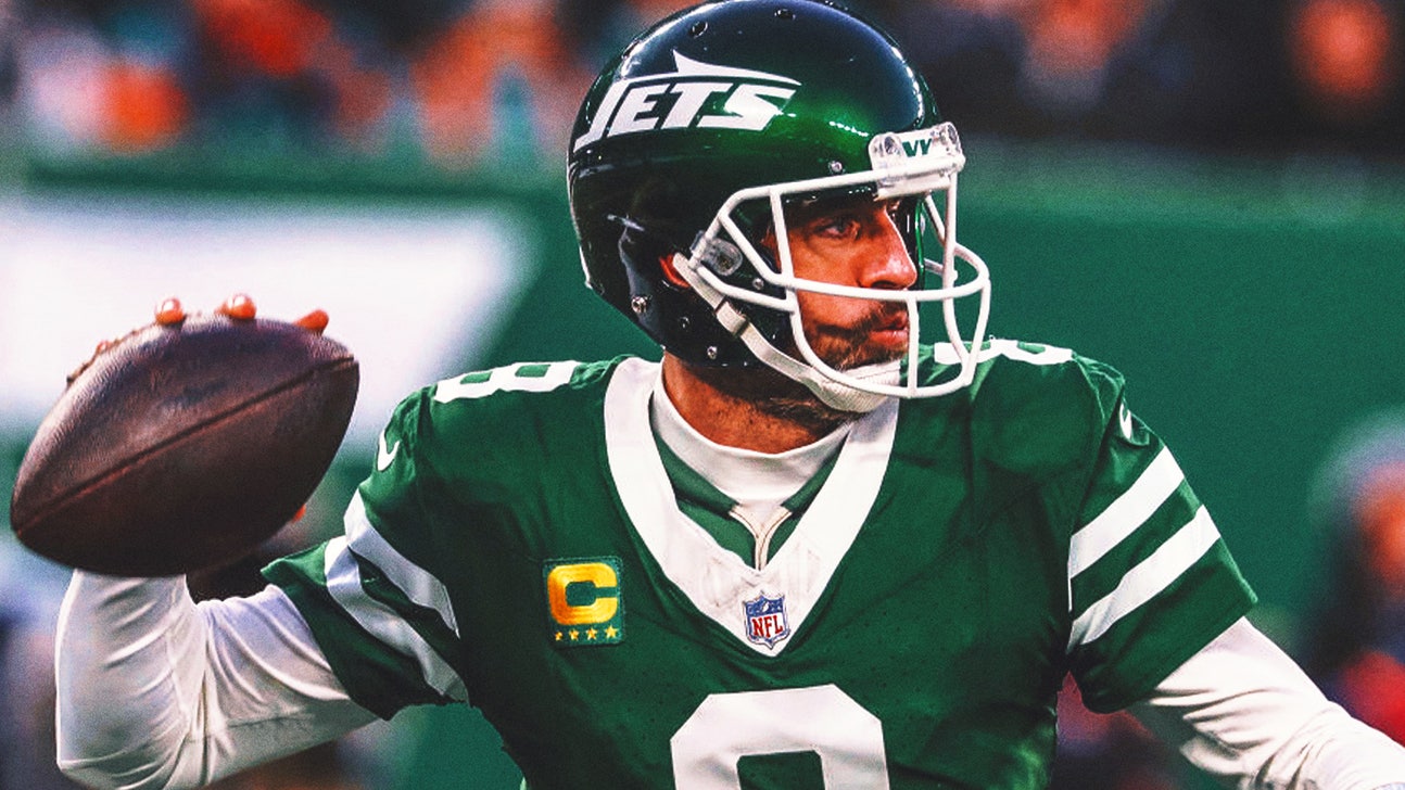 Could Titans pass on QB with No. 1 pick, pursue Aaron Rodgers? | FOX Sports