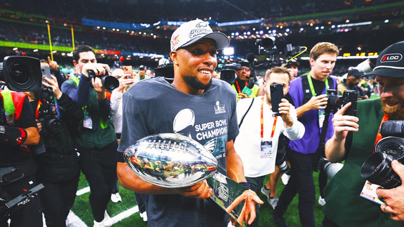 Eagles star Saquon Barkley's historic year continues with record RB extension