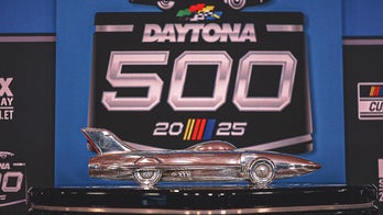 With bad weather looming, NASCAR moves start time for Daytona 500 on FOX