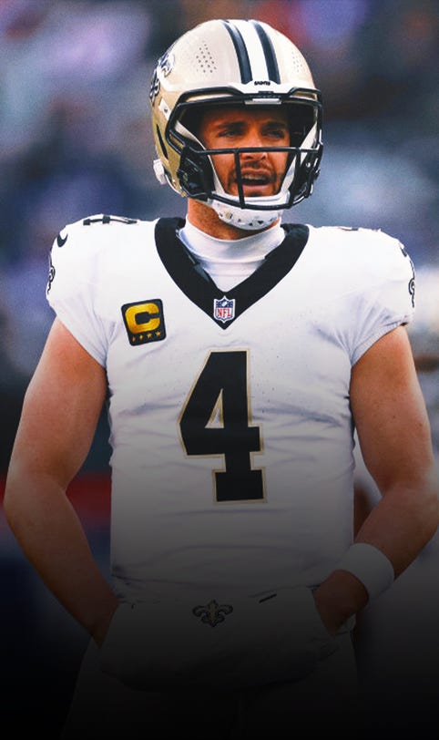Saints GM Mickey Loomis endorses Derek Carr: 'We can win' with him at QB