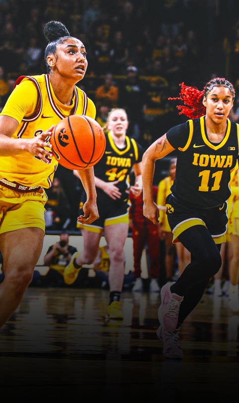 Iowa women upset No. 4 USC, 76-69, with Caitlin Clark in attendance