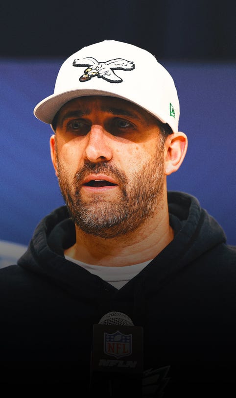Eagles coach Nick Sirianni 'insulted' by calls to ban the 'tush push'