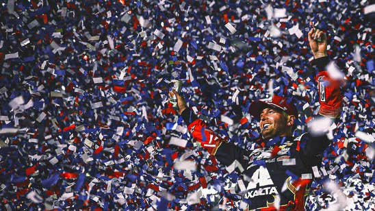 Jeff Gordon 'in full support' of William Byron breaking his records