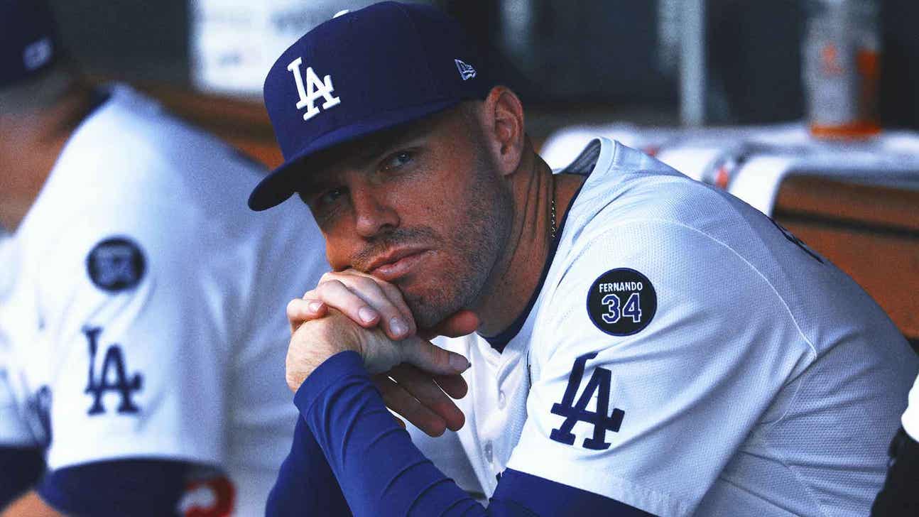 Dodgers' Freddie Freeman slips in shower, lands on IL after 'freak accident'