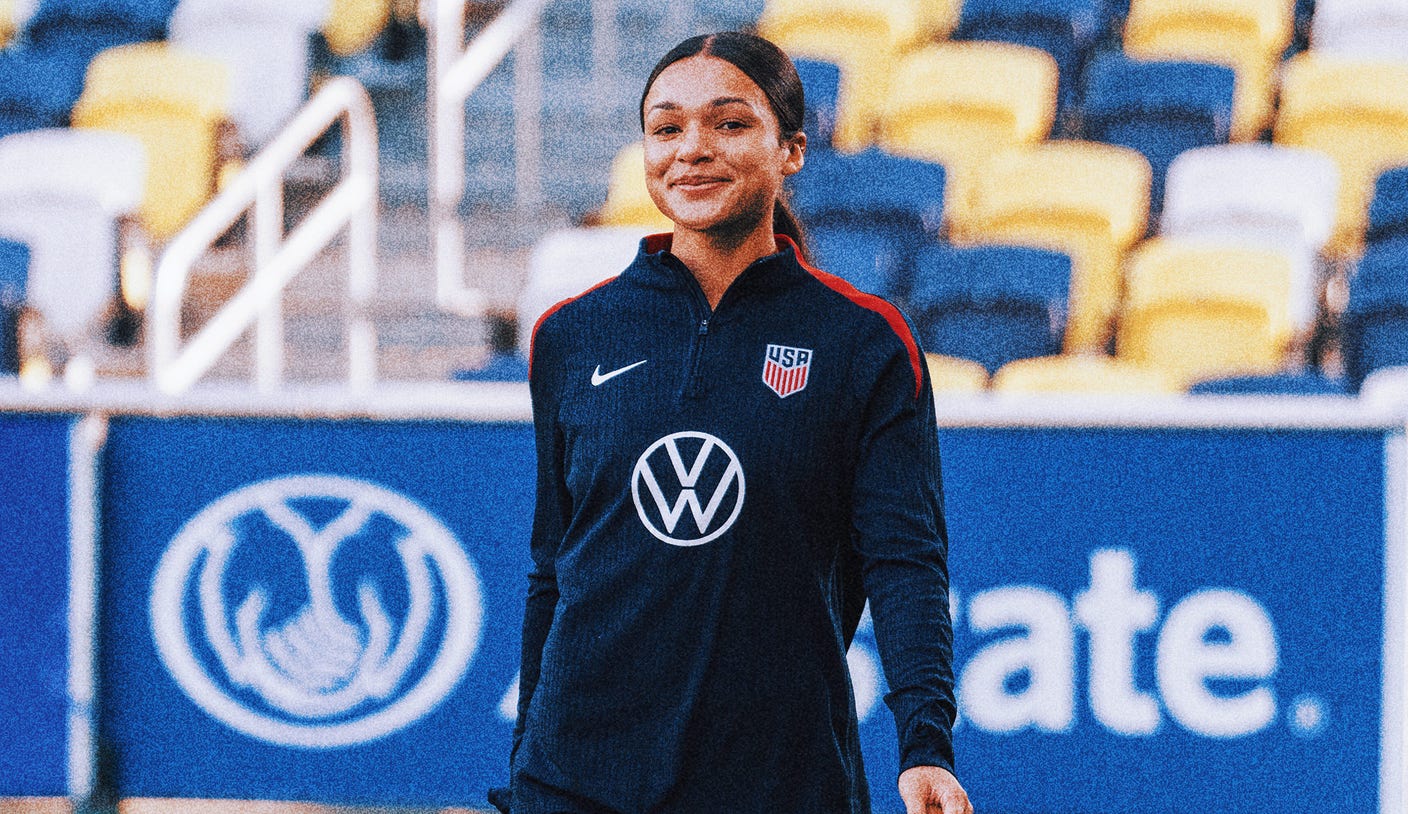 USWNT, Portland Dikenleri ileri Sophia Wilson hamile olduğunu duyurdu
