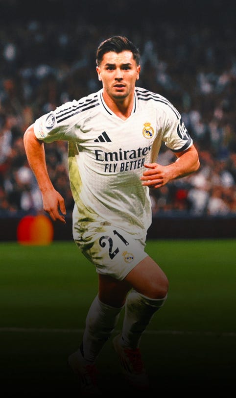 Real Madrid beats Atletico 2-1 in Champions League derby, Arsenal romps PSV