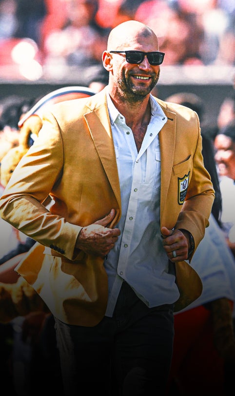 Q&A with Joe Thomas: Hall of Famer on Browns, young QBs, Madden Ring of Honor, more