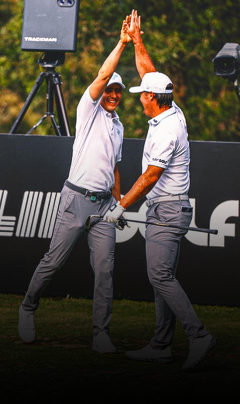 Mito Pereira's hole in one at LIV Golf Hong Kong puts Torque GC in solo lead