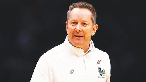 COLLEGE BASKETBALL Trending Image: College basketball coaching carousel: Minnesota hires Medved, McCollum to Iowa