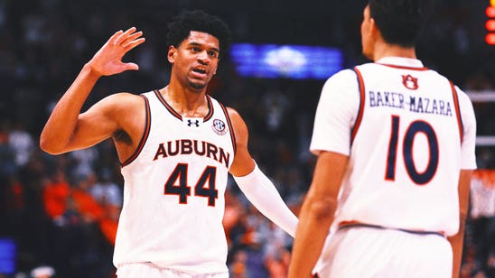 Jaxson Robinson - College Basketball News & Rumors | FOX Sports