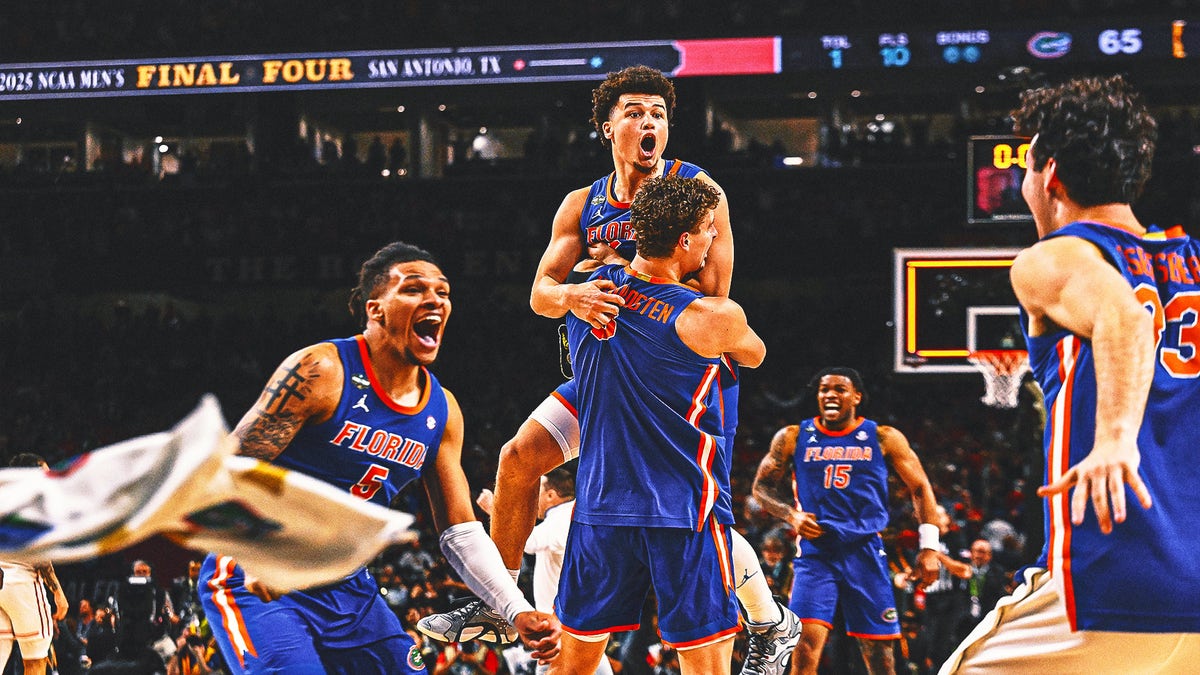 Walter Clayton and teammates celebrate during 2025 March Madness