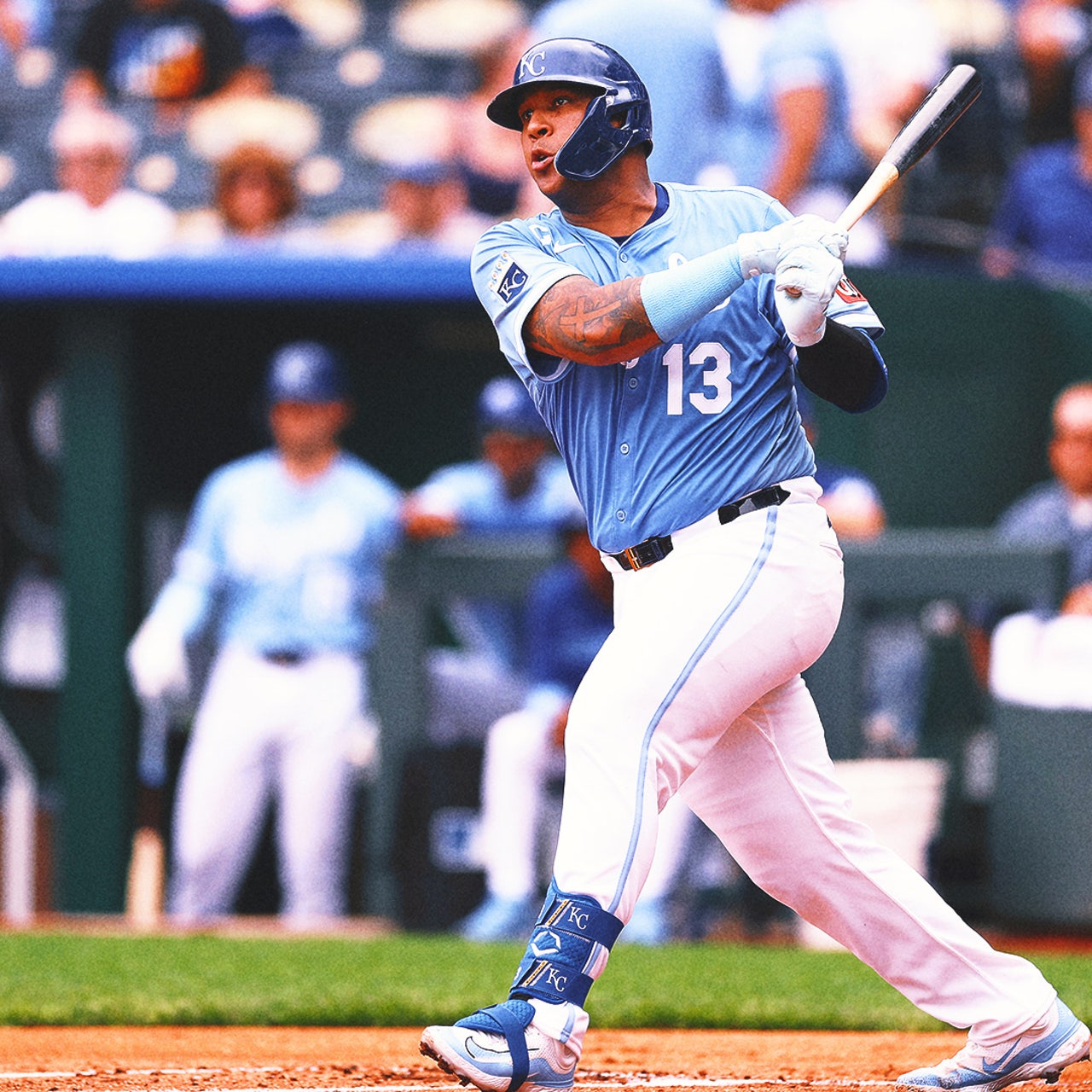 Last Night in Baseball: Salvador Perez's 4 doubleheader doubles