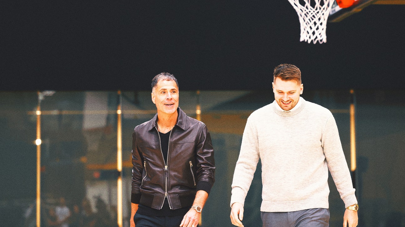 Lakers extend GM Rob Pelinka, name him president of basketball ops