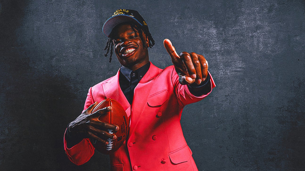 2025 NFL Rookie odds: Over/Under totals for Ward, Hunter, more